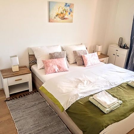 Apartman Petra เซนญ์ ภายนอก รูปภาพ
